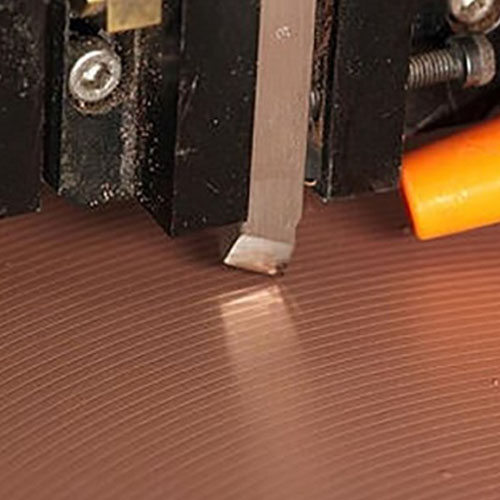 Piranti Koreksi Plat Lap